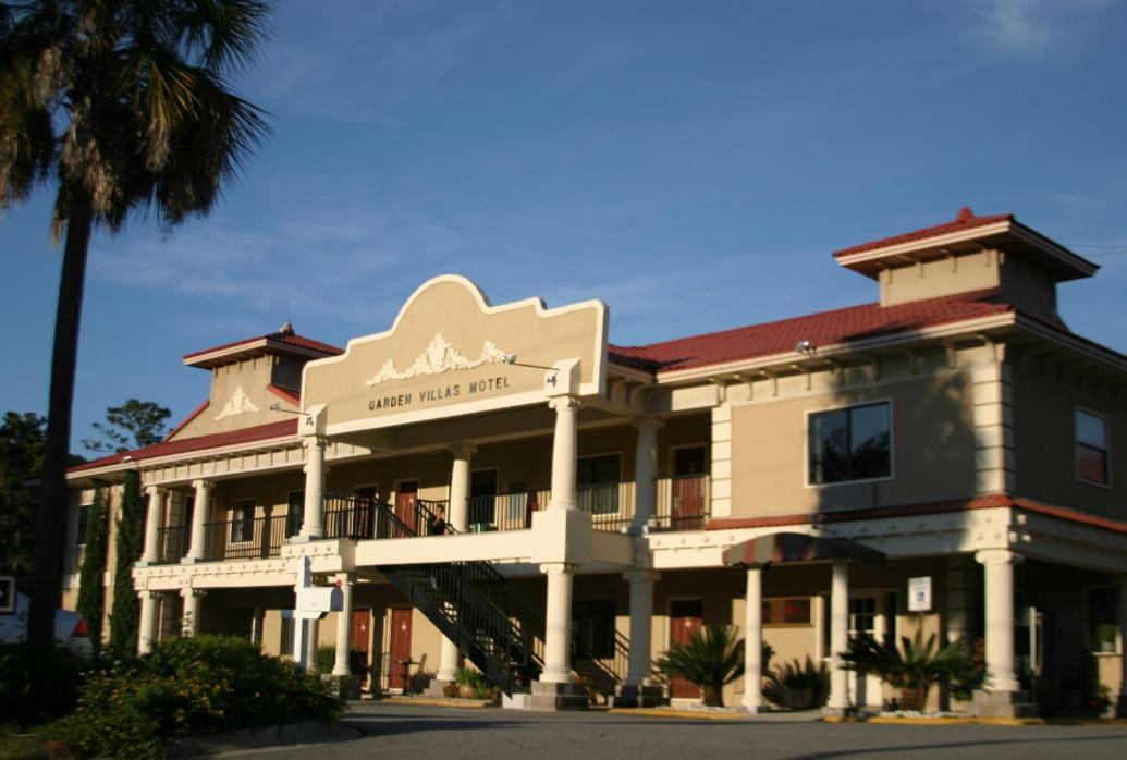 The Garden Villas Hotel Valdosta Extérieur photo