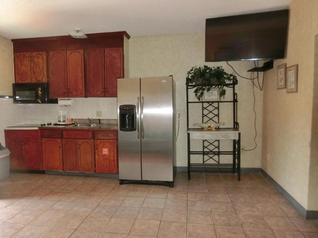 The Garden Villas Hotel Valdosta Extérieur photo