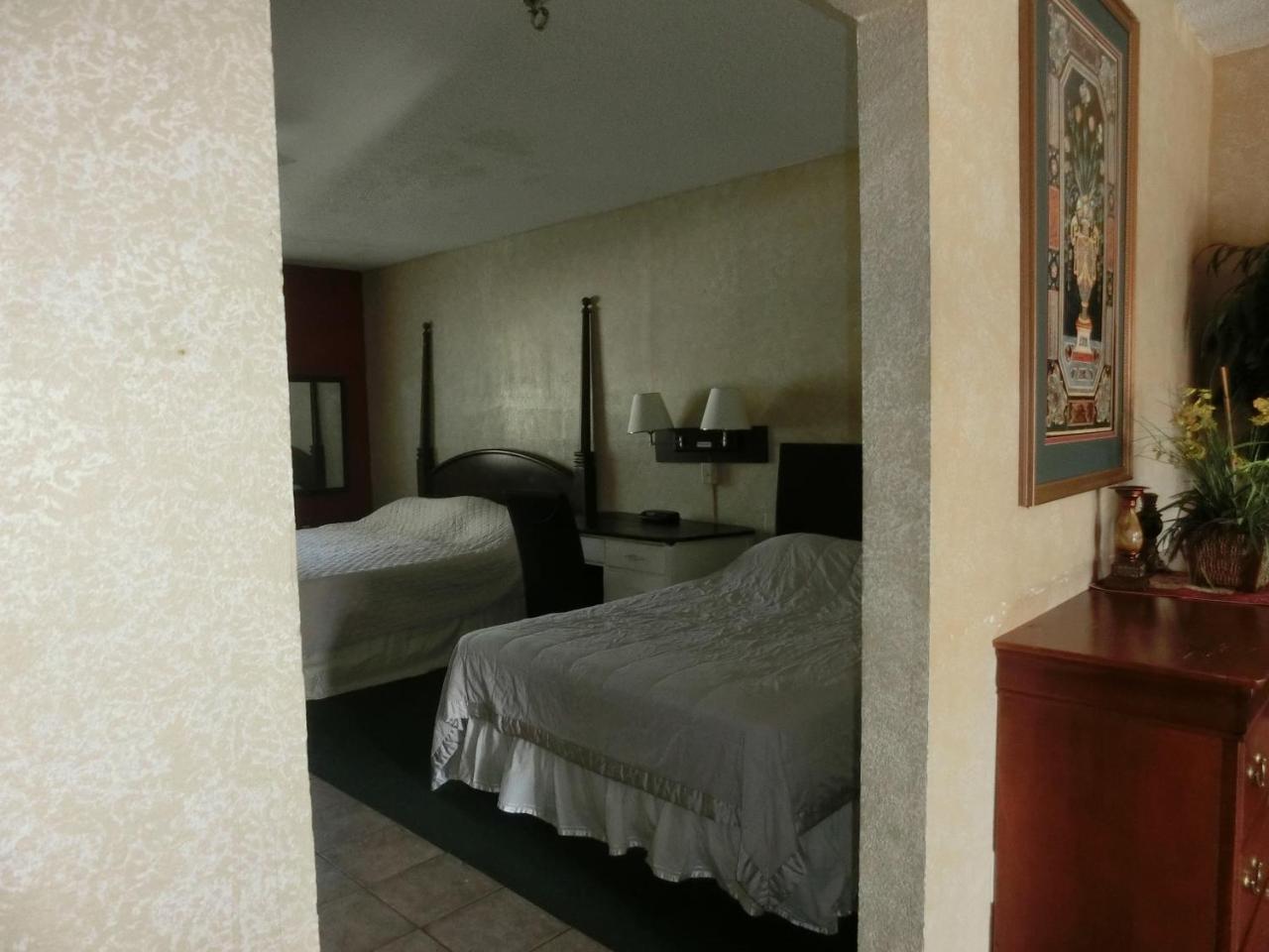 The Garden Villas Hotel Valdosta Extérieur photo
